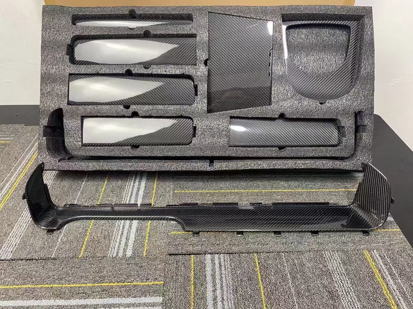 Mercedes-Benz G-Class W464 Dry Carbon Fiber Interior Trim Kit | 2019–2024 Full Replacement Set
