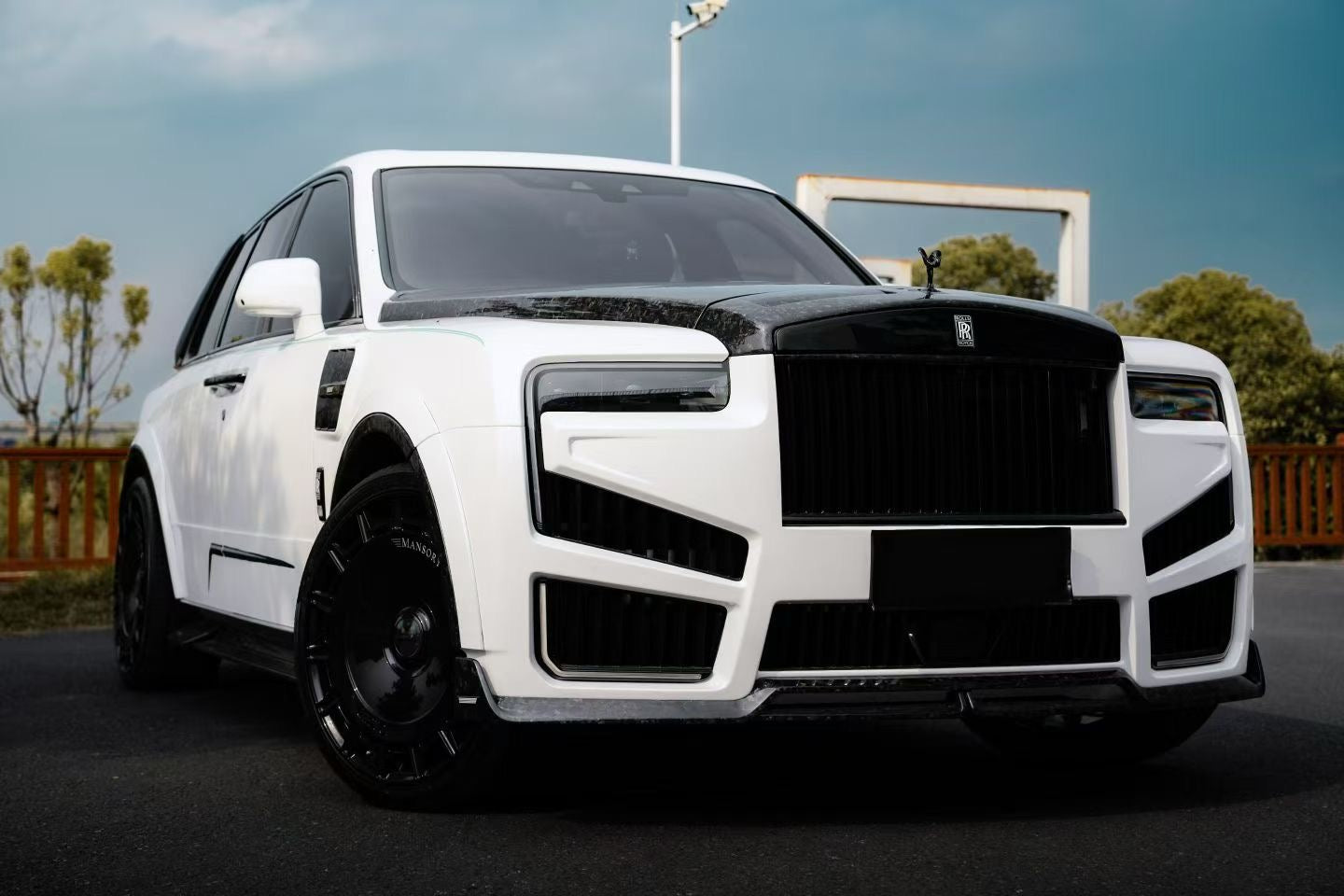 Rolls-Royce Cullinan 2025 MSY Metal Mold Forged Dry Carbon Fiber Body Kit