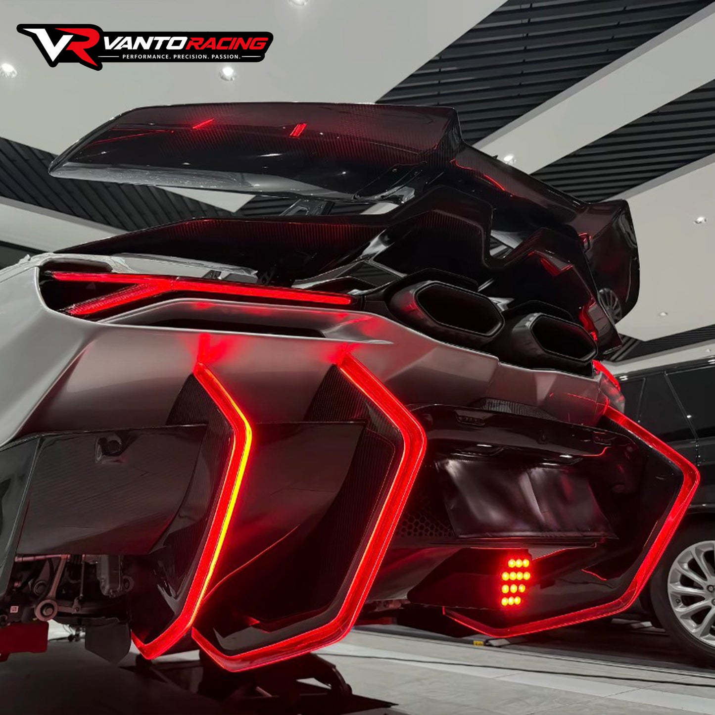 ชุดแต่ง Lamborghini Revuelto Style-D Dry Carbon Fiber | ตรงรุ่น OEM 1:1