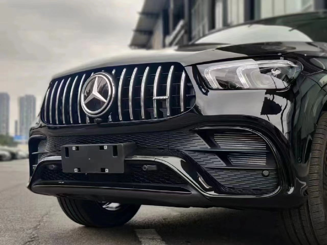Mercedes-Benz GLE 167 Upgrade to GLE63 Front Bumper Assembly & Grille Kit