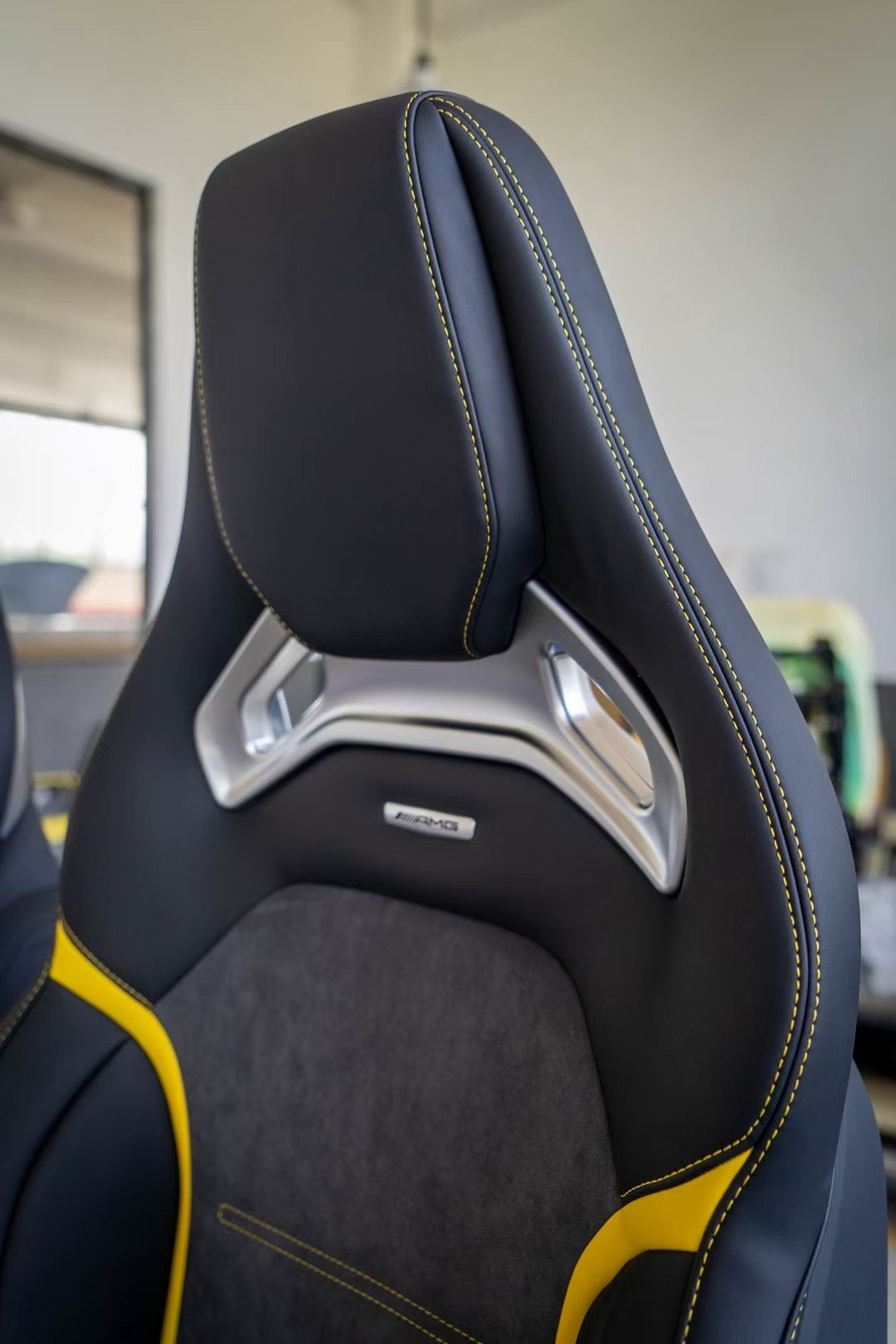 Mercedes-Benz AMG Racing Bucket Seat – Fits 2015+ Models, Custom Options Available