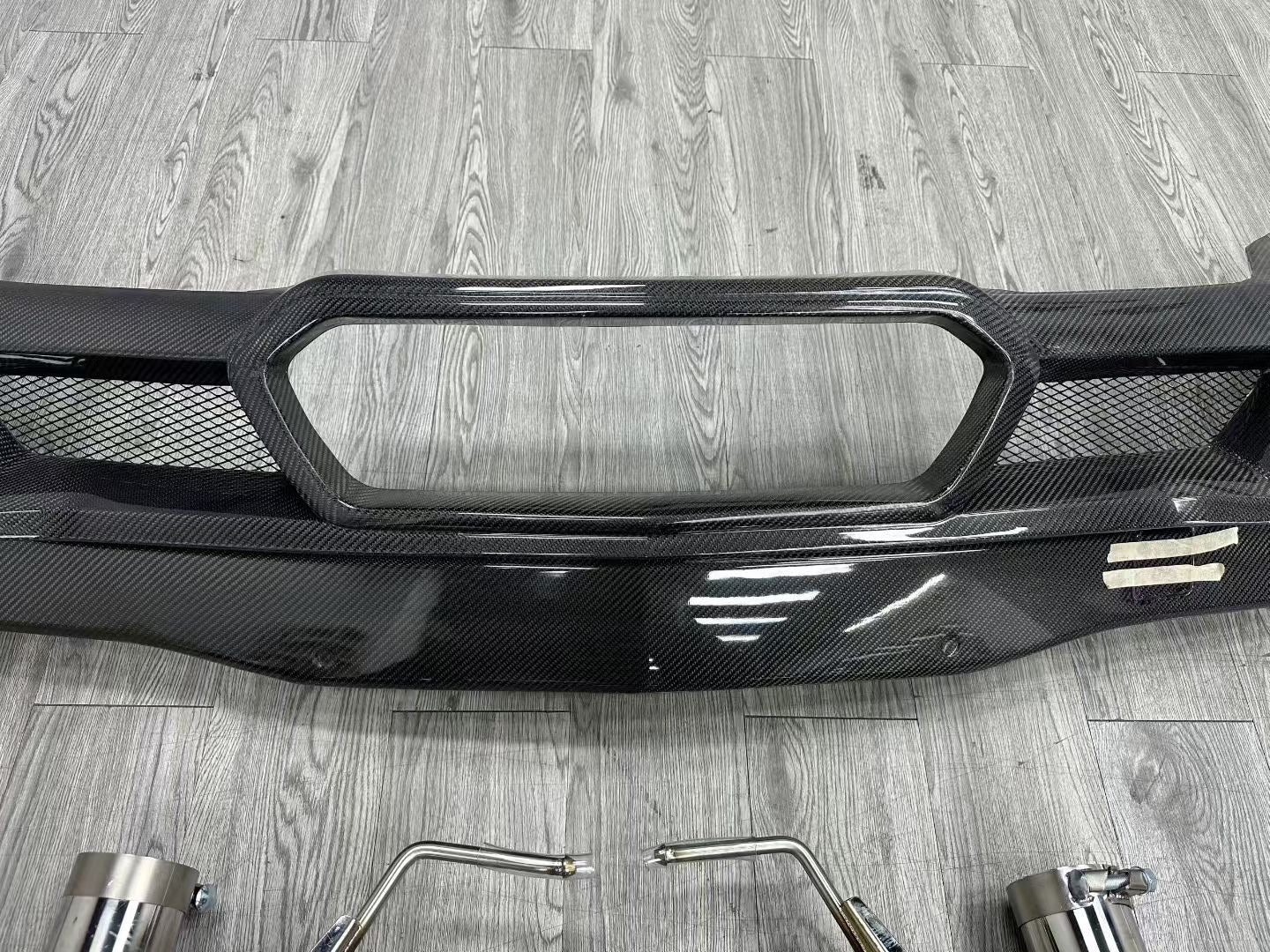 Chevrolet Corvette C8 Z06-Style Carbon Fiber Rear Diffuser & Quad Center-Exit Exhaust
