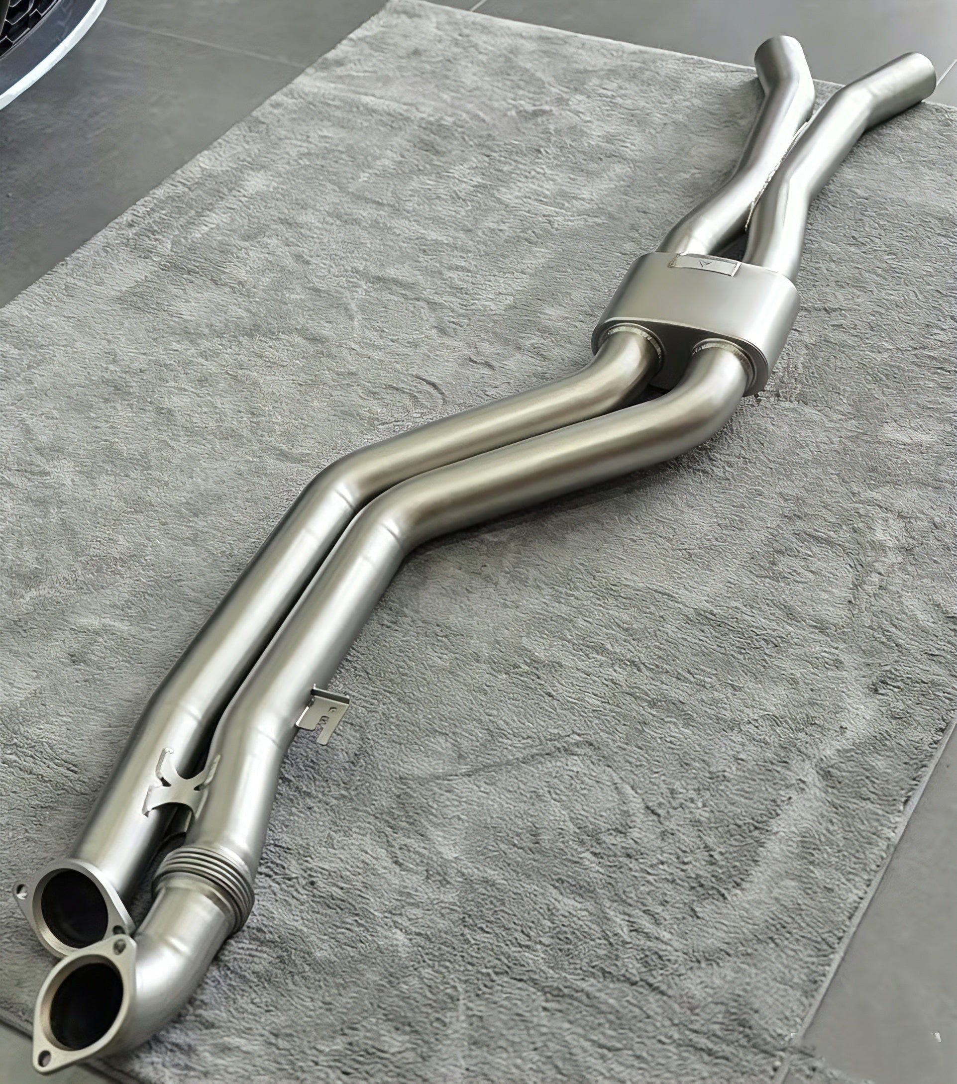 BMW M2 M3 M4 G87 G80 G81 G82 G83 GT4-Style Mid-Pipe Exhaust Section