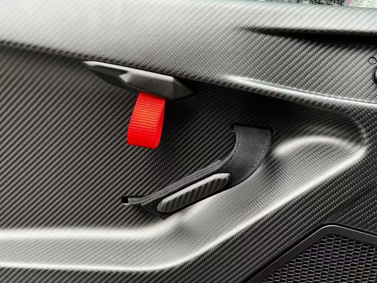 Lamborghini Huracán STO Dry Carbon Fiber Door Panels | Lightweight OEM Replacement