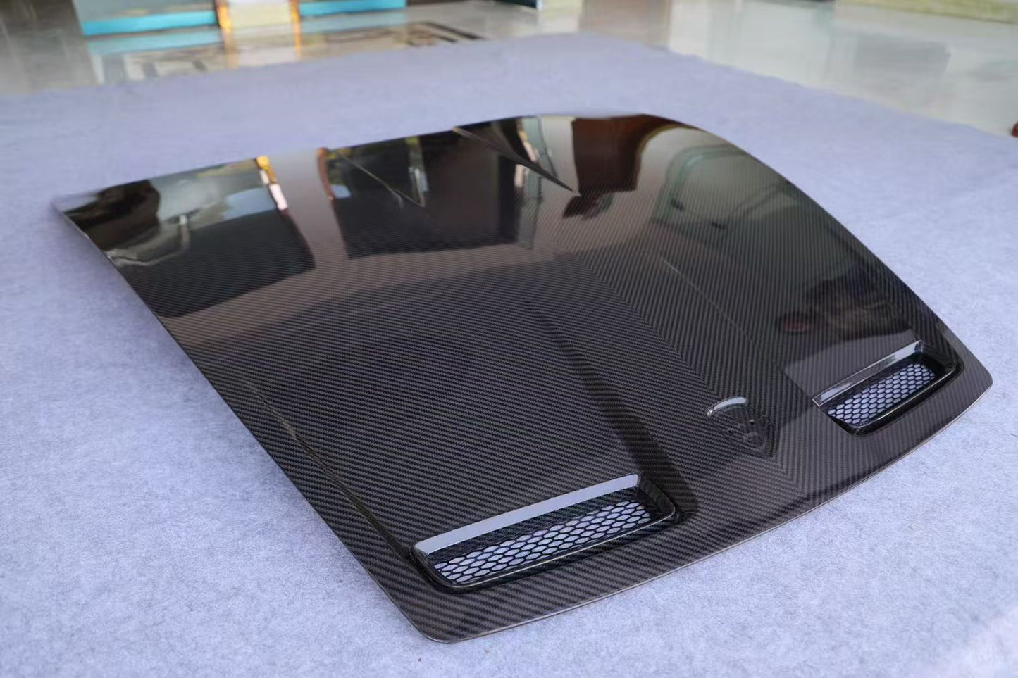 Porsche 911 992.1 GT3 Style Dry Carbon Fiber Hood Spoiler | Vertical & Horizontal Brake Light Options