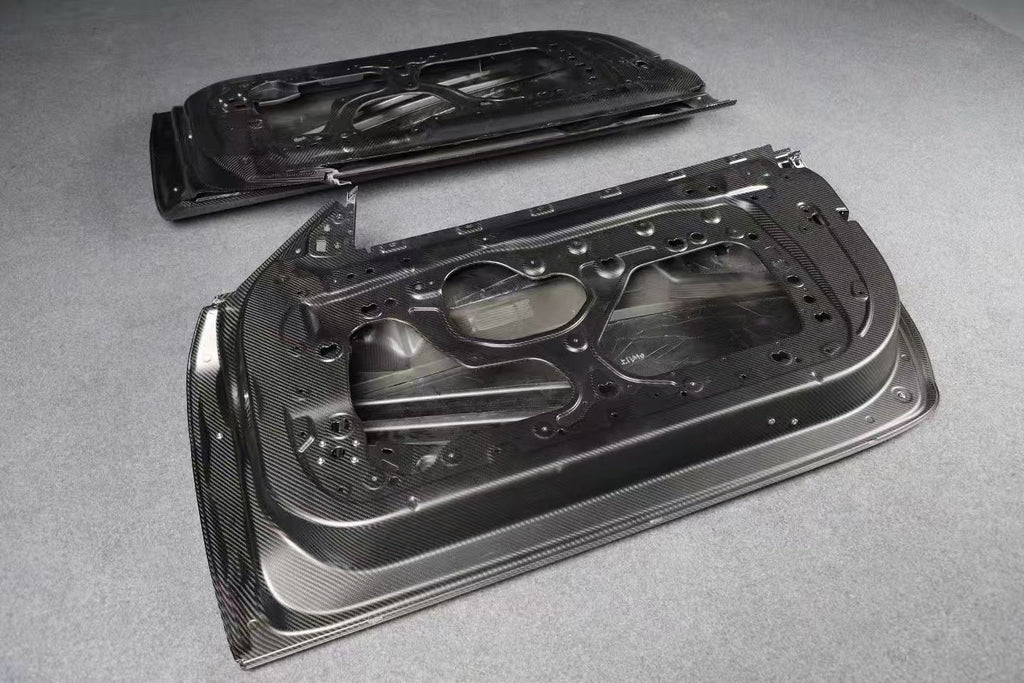 BMW G82 M4 Lightweight Dry Carbon Fiber Door