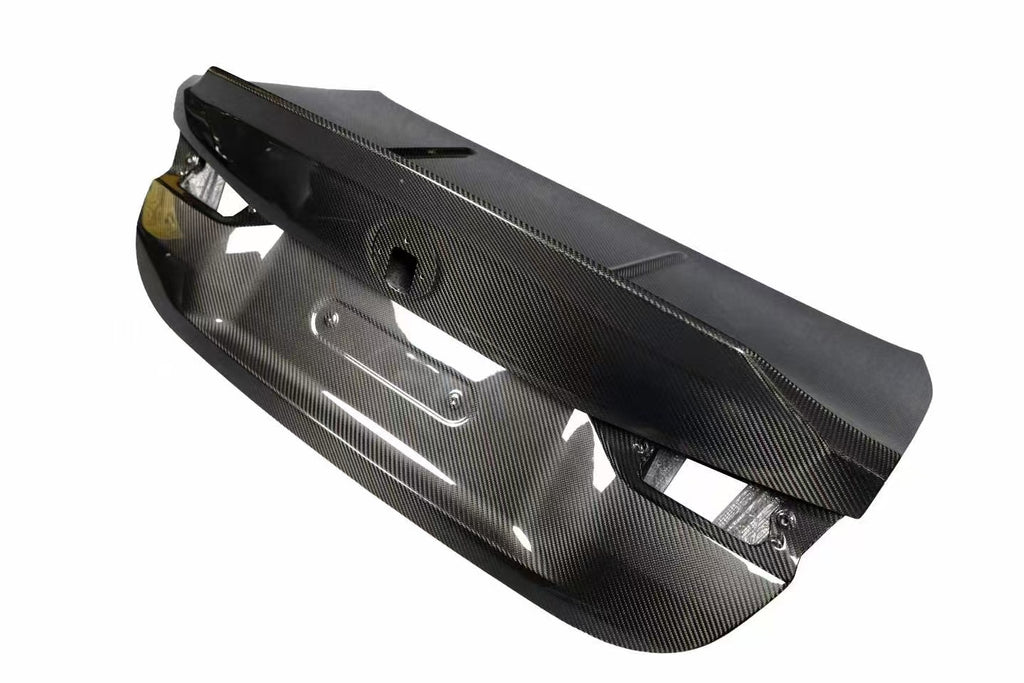 BMW G-Series Lightweight Dry Carbon Fiber Trunk Lid
