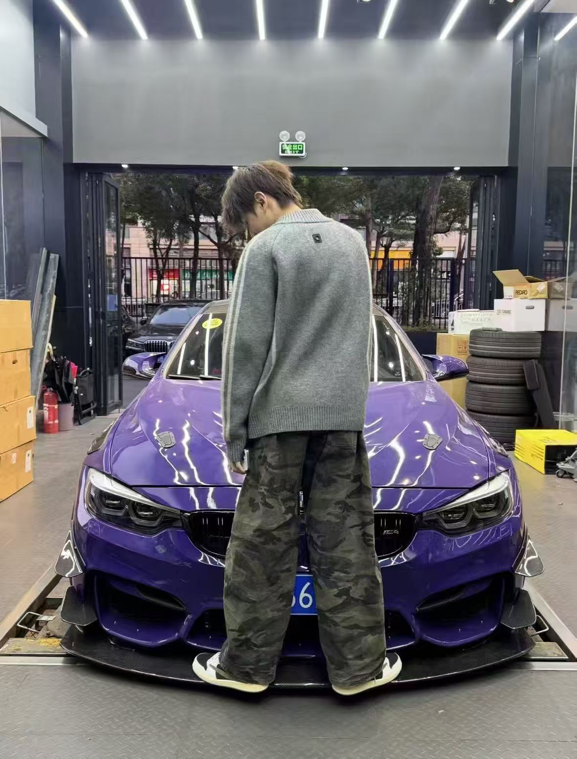 กันชนหน้า BMW M3 M4 (F80 / F82) สไตล์ 3D คาร์บอนไฟเบอร์เต็ม | เปลี่ยนโดยตรง