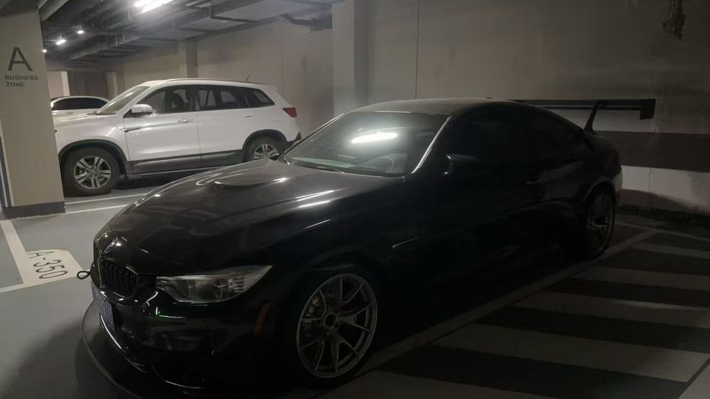 กันชนหน้า BMW M3 M4 (F80 / F82) สไตล์ 3D คาร์บอนไฟเบอร์เต็ม | เปลี่ยนโดยตรง
