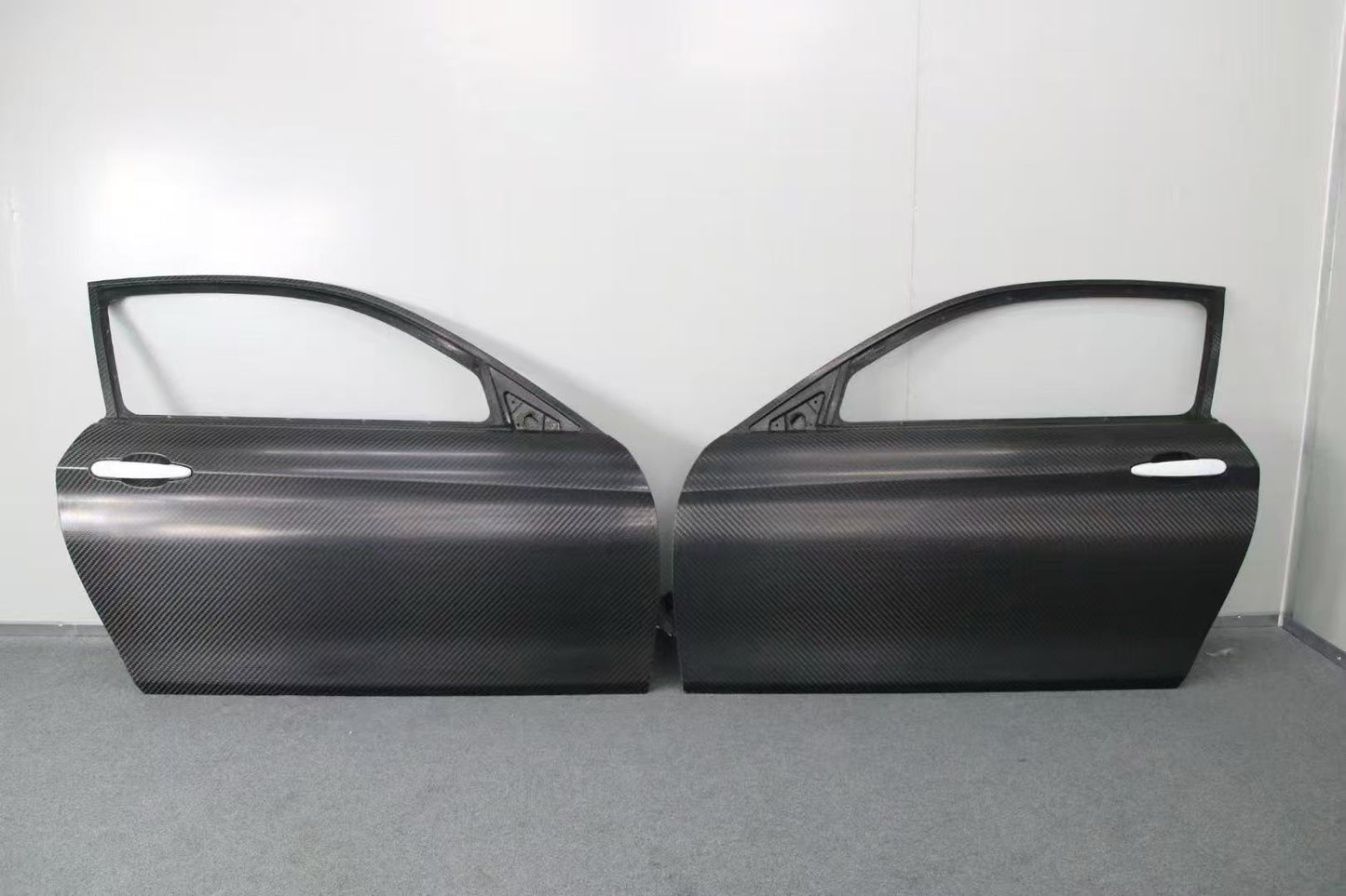 กันชนหน้า BMW M3 M4 (F80 / F82) สไตล์ 3D คาร์บอนไฟเบอร์เต็ม | เปลี่ยนโดยตรง